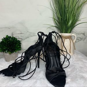 MIGUIDED BLACK SATIN GLADIATOR SANDALS